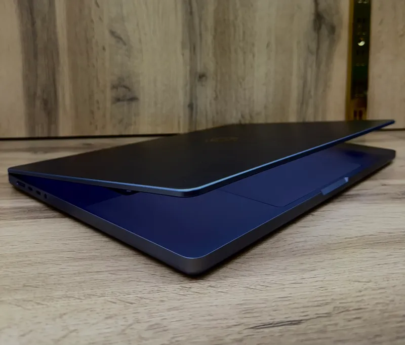 Macbook M1 Max 16inch 32/512GB 97% ёмкость — фото 2
