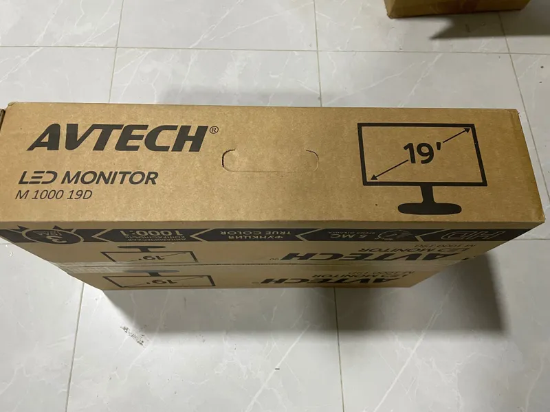 Новый монитор AVTECH M1000 19D 19" VGA 3