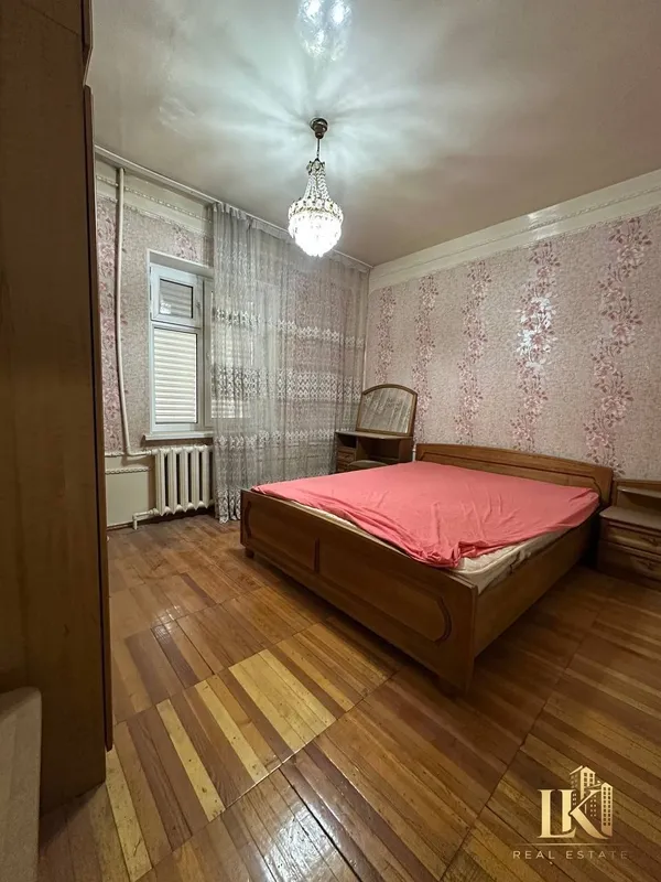Продаётся 5-комнатная квартира, 110 м², 3/9 (Мирабадский район) 9