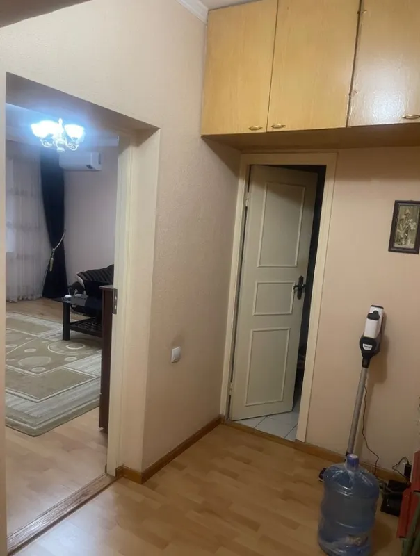 Продаётся 3-комнатная квартира, 72 м², Мирзо-Улугбекский район 3