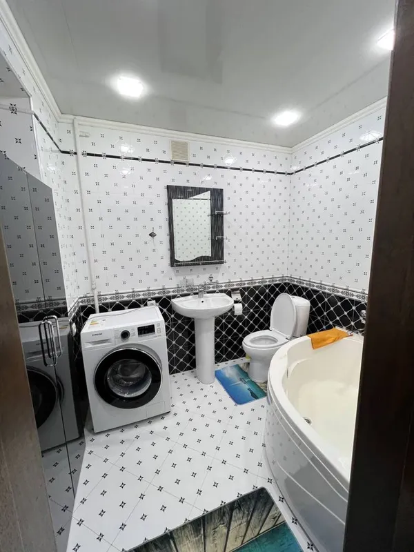Срочно продается 3х ком.кв 2-этаж Троицк — фото 1