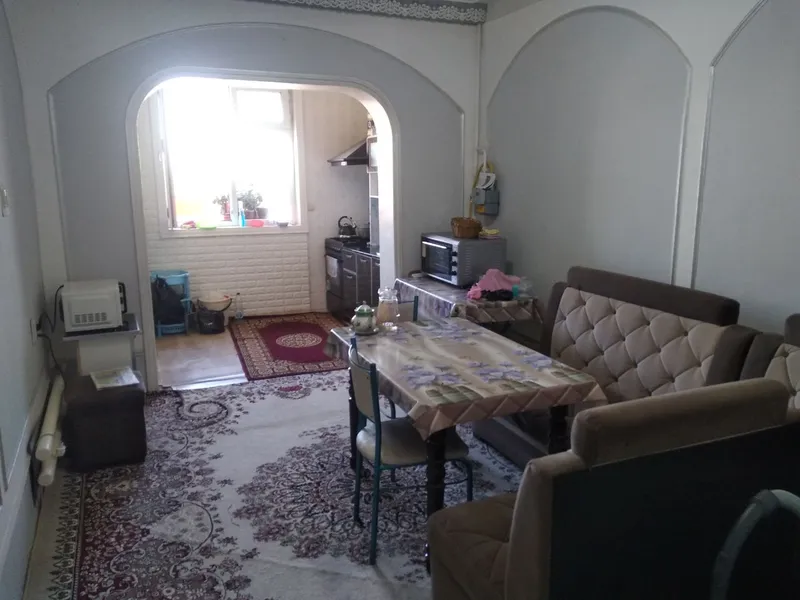 Продаётся квартира (улучшенная планировка), 4-комнатная 4