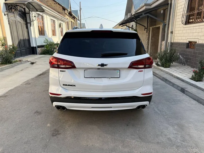 Chevrolet Equinox 2021 3