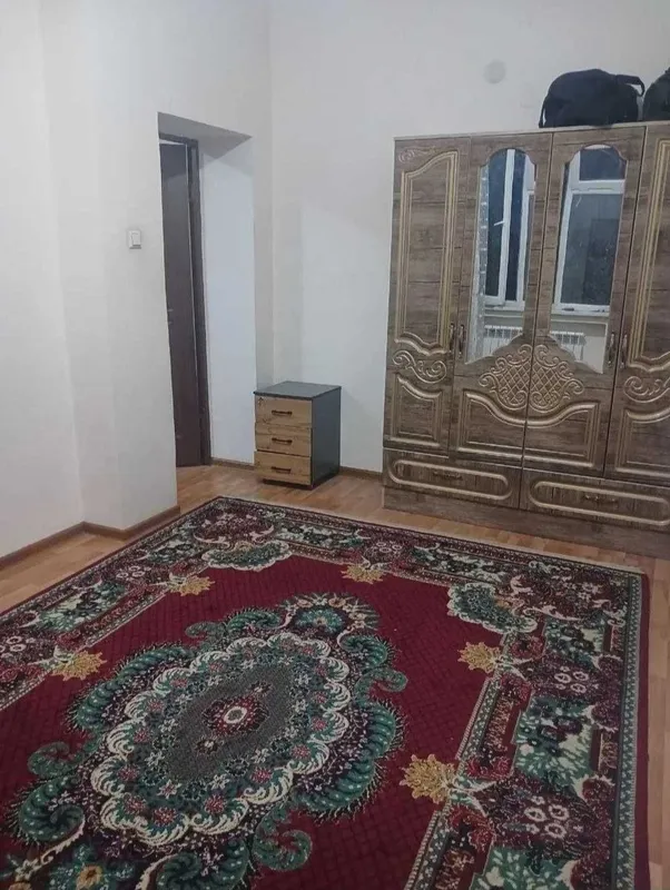 ijaraga bollarga kvartira 4 kishi kerak 900 000