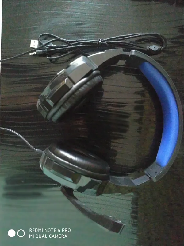 RGB Naushnik 1