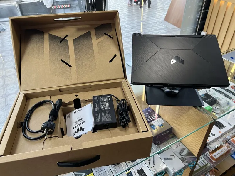 ASUS TUF Gaming A15 | Ryzen 7 7435HS | RTX 2050 4GB | 144Hz | DDR5 2 ASUS TUF Gaming A15 | Ryzen 7 7435HS | RTX 2050 4GB | 144Hz | DDR5 2