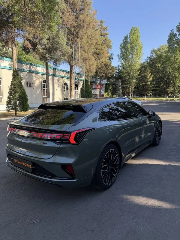 Zeekr 001 Z-Sport Full 3.3 sekundli — фото 3