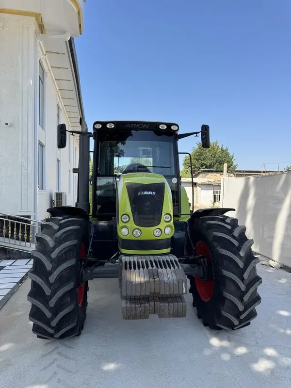 Arion 630 traktor class belarus mtz newholland 5 Arion 630 traktor class belarus mtz newholland 5