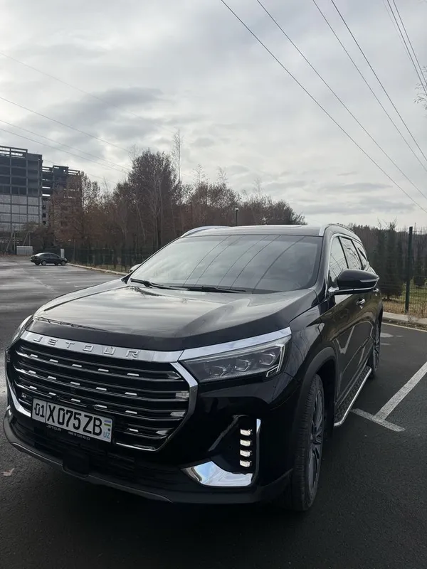 Jetour X90 plus qora — фото 1