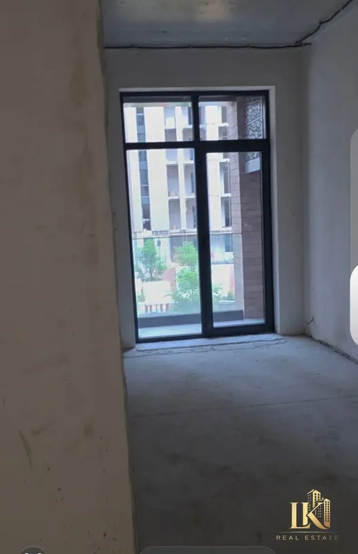 Продаётся 2-комнатная квартира в ЖК Regnum Plaza (без ремонта, с кадастром) 3