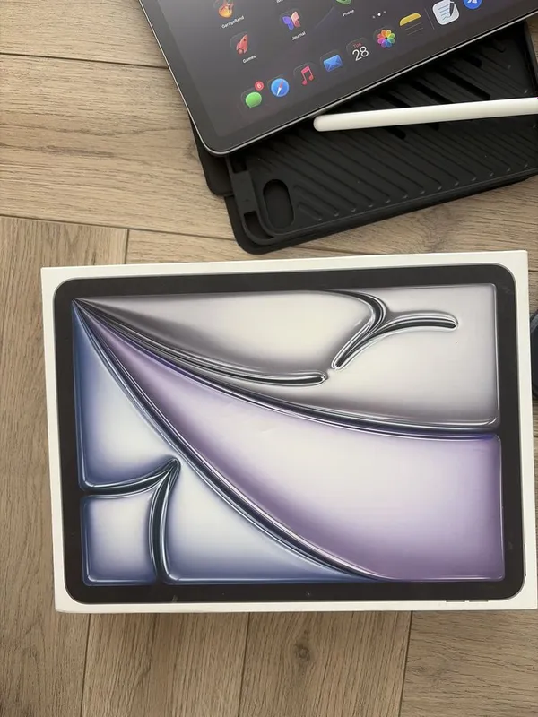 Ipad Air M3 256gb va Apple pencil Pro 4 Ipad Air M3 256gb va Apple pencil Pro 4