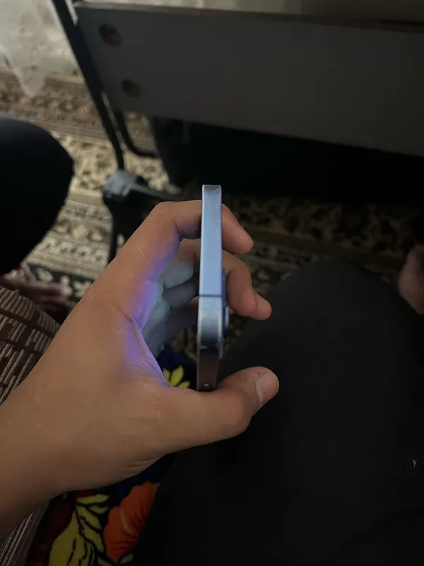 Iphone 13 sotiladi 2