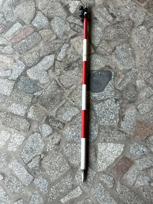 Вехи LEICA GLS112 и GLS11 телескопическая, 3.65м и 2,15м 3
