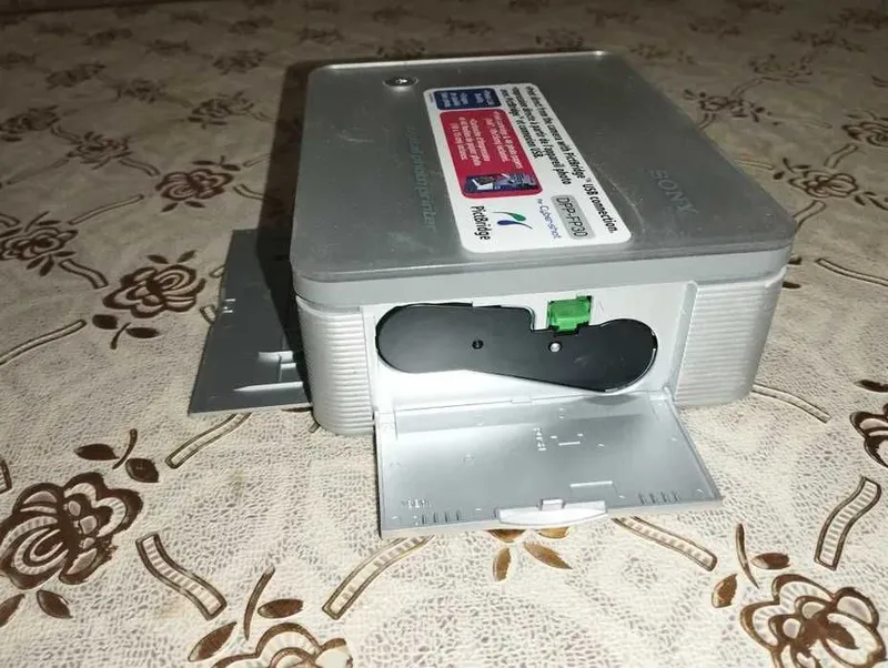 Sony rangli printer — фото 2