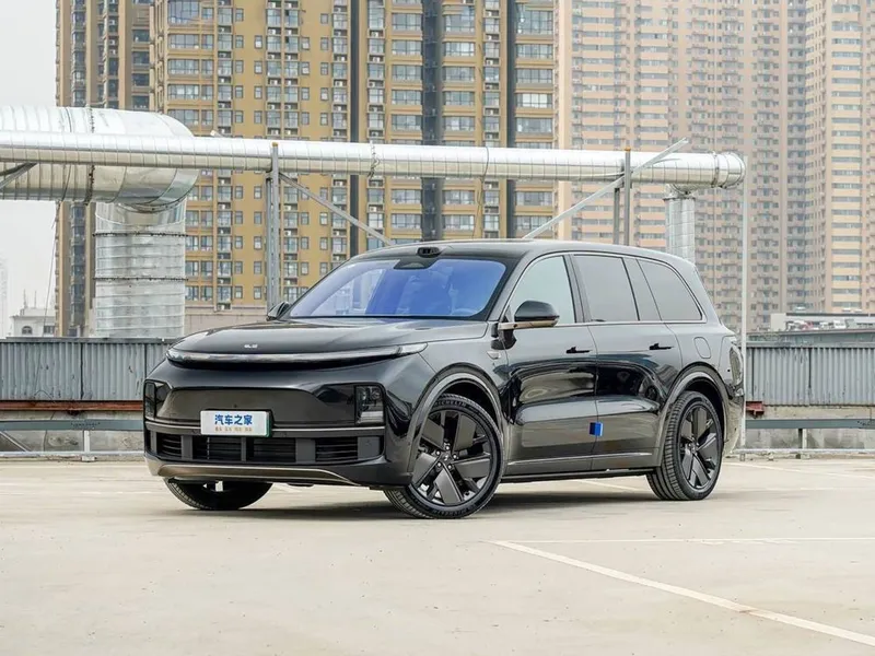 Lixiang L9 2026 обновлённый версия оранжевый салон в наличии — фото 2
