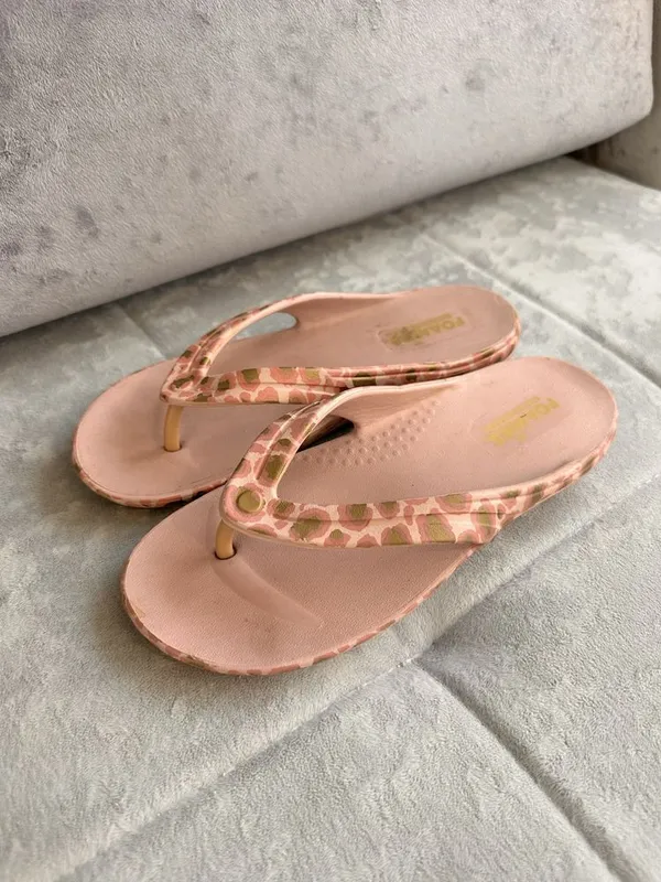 Сланцы, сандалии, женские Skechers оригинал, купили в Америке — фото 1