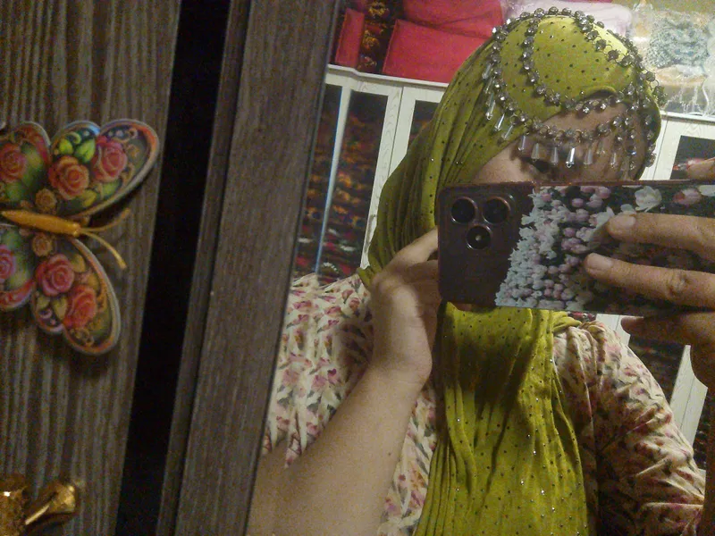 karona abadok 2
