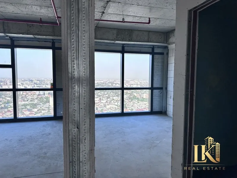 Продаётся 4-комнатная квартира в ЖК Piramit Tower 9
