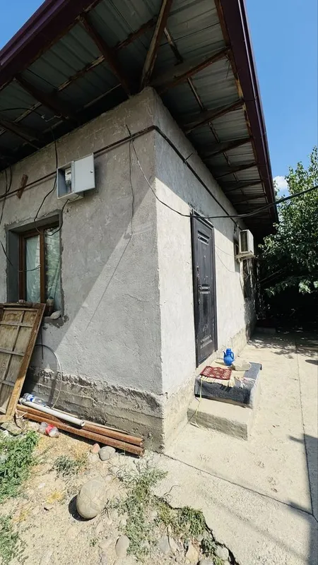 yer sotiladi 2.5 sotix srochna xonabotda 4 yer sotiladi 2.5 sotix srochna xonabotda 4