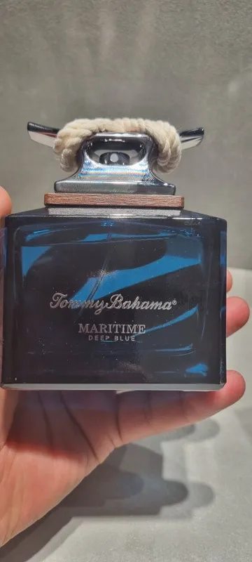 Erkaklar atiri Tommy Bahama maritime deep blue 2 Erkaklar atiri Tommy Bahama maritime deep blue 2