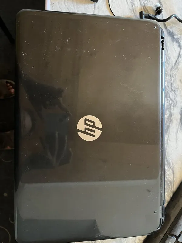 Noutbook Hp Holatlari yaxshi 1 Noutbook Hp Holatlari yaxshi 1