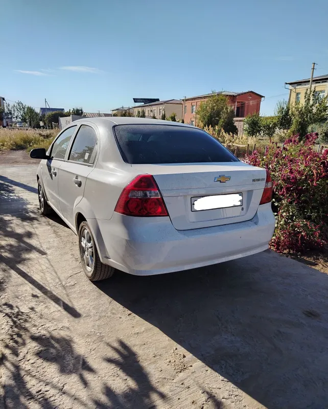 Автомобиль в отличном состоянии 3 Автомобиль в отличном состоянии 3