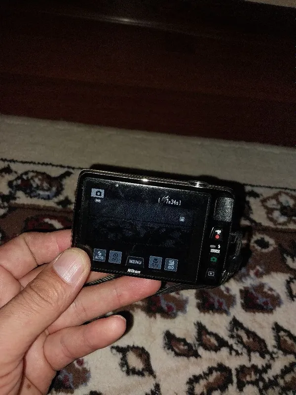 Nikon raqamli fotoaparat 3 Nikon raqamli fotoaparat 3