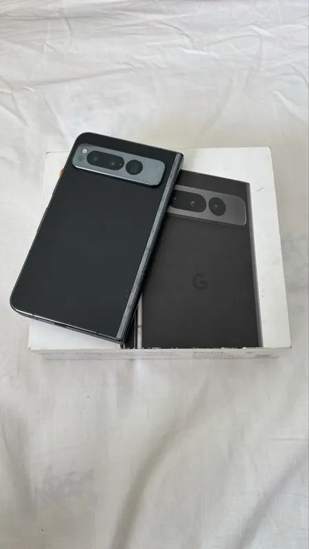 Google Pixel Fold 1 Поколение 2 Google Pixel Fold 1 Поколение 2
