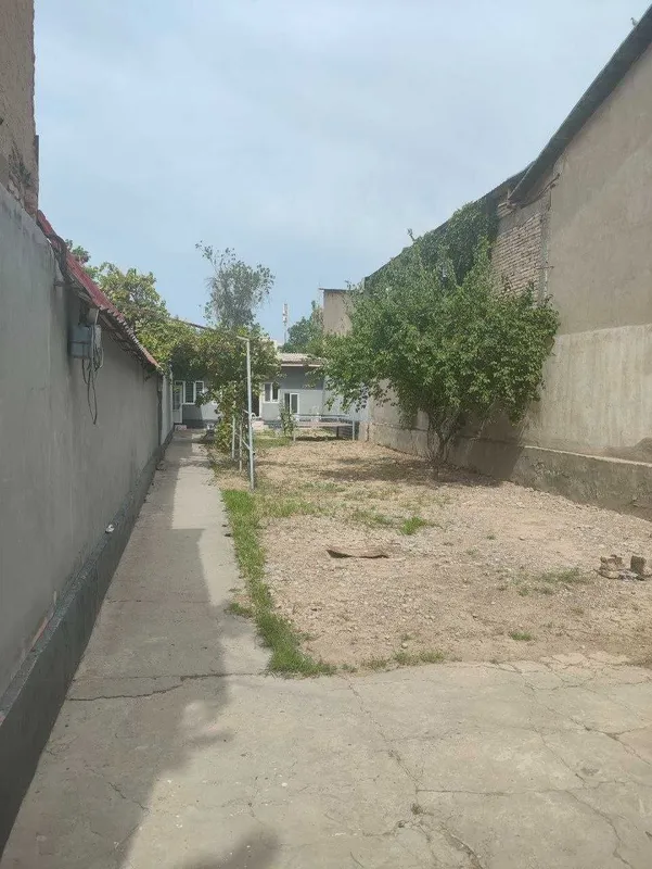 Продается участок 3,8-соток (4-роддом) Мирабадский район
