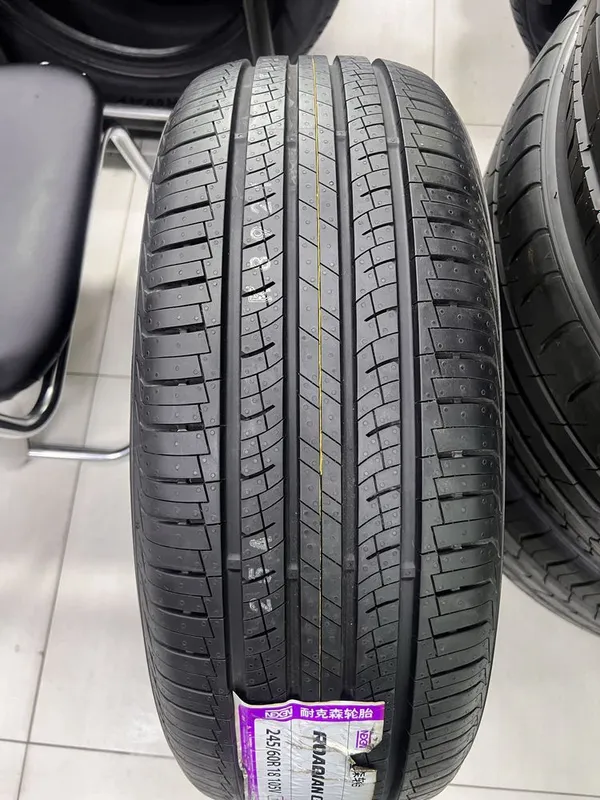 Nexen 245/60/18 2