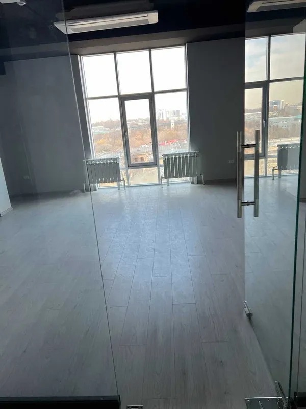 Аренда коммерческого помещения Мирабадский район R25 5