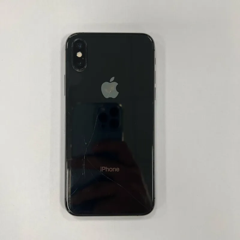 iPhone XS 256GB, дефект на фото, остальное в идеале 2 iPhone XS 256GB, дефект на фото, остальное в идеале 2