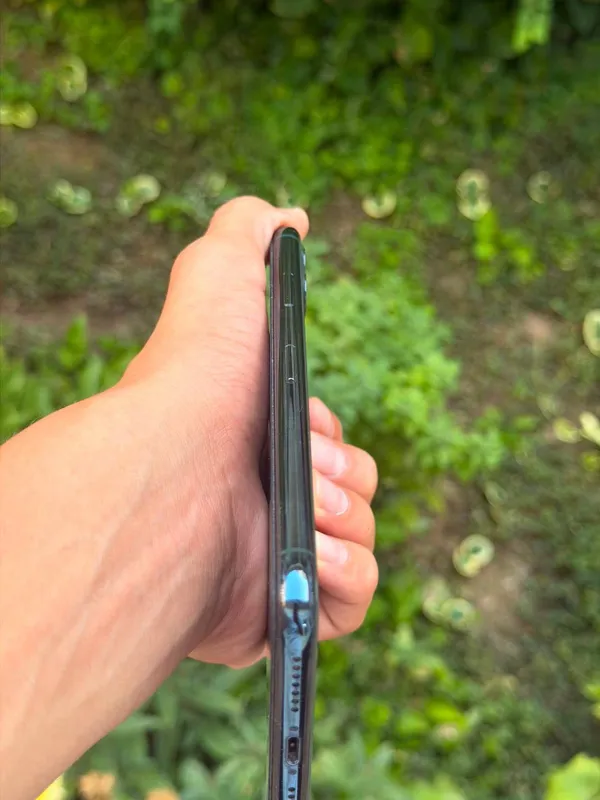 Iphone 11pro max 1