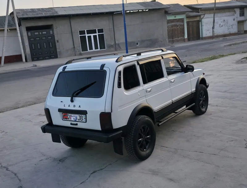 Niva 4x4 Sotiladi 2 Niva 4x4 Sotiladi 2