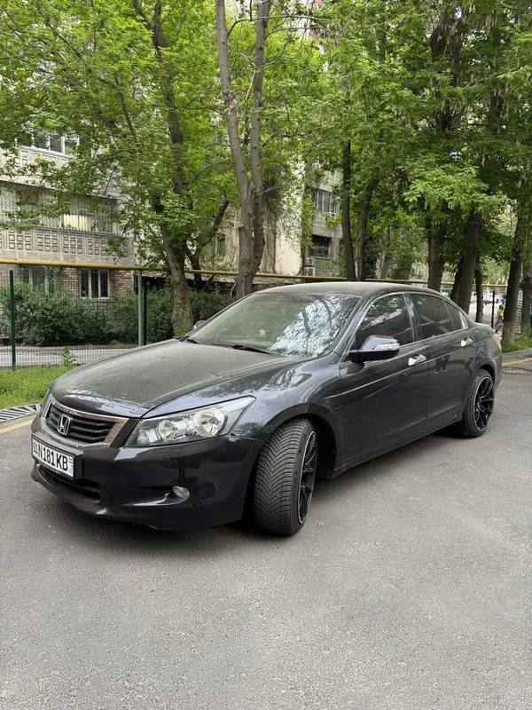 Honda Accord — фото 2