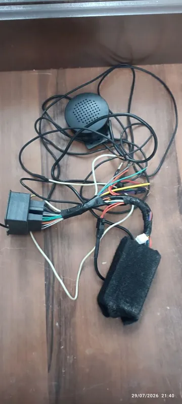 Spark koboltga boshqa magnitafonga camblok