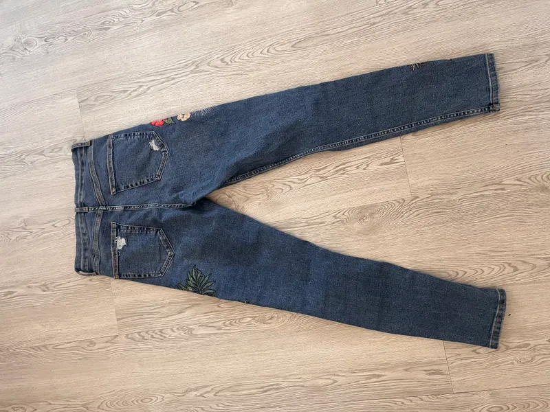TopShop’dan yangi kashtali jinsilar 3 TopShop’dan yangi kashtali jinsilar 3
