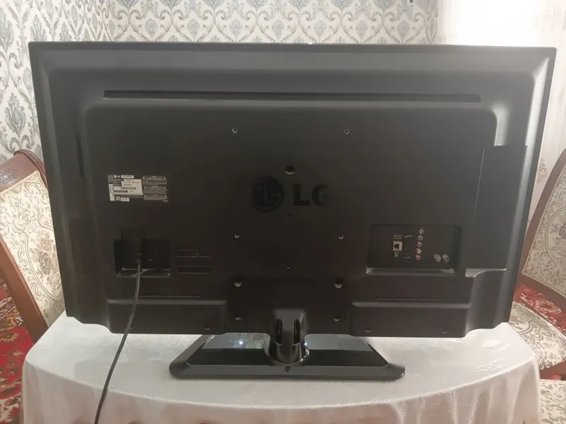 LG 42LN540V, 42" (107 см), LED телевизор не смарт 1 LG 42LN540V, 42" (107 см), LED телевизор не смарт 1