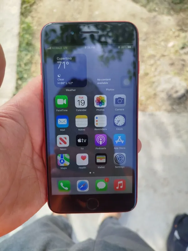 Telefon sotiladi aybi kiriahkasi singan — фото 5