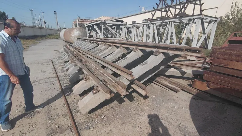 Temir yol Rels sotiladi 43 50 65 lik — фото 3