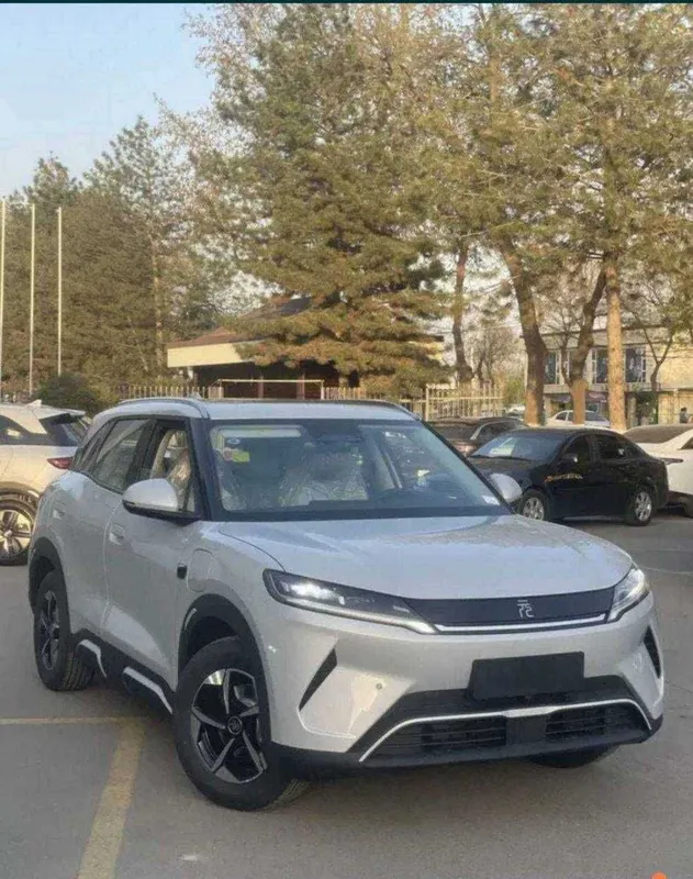 BYD YUAN UP 1ev xalol nasiyaga i naxt ham bor 1 BYD YUAN UP 1ev xalol nasiyaga i naxt ham bor 1