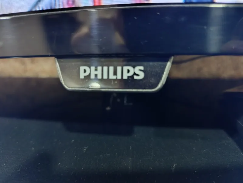 Телевизор Philips — фото 2