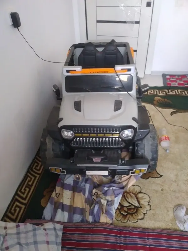 Bolalar moshinasi sotiladi 4 Bolalar moshinasi sotiladi 4