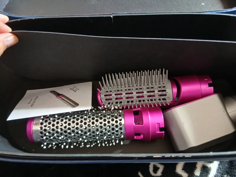 Dyson с 5 насадками 1 Dyson с 5 насадками 1