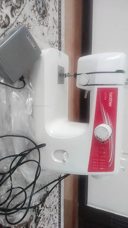 Tikuv mashinasi Brother LS-2150 sotiladi.