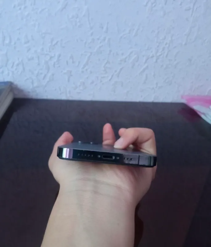 Iphone 12 pro 4