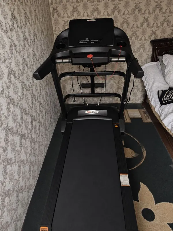 Беговая дорожка Pro Fitness GTS6-150 kg 2 Беговая дорожка Pro Fitness GTS6-150 kg 2