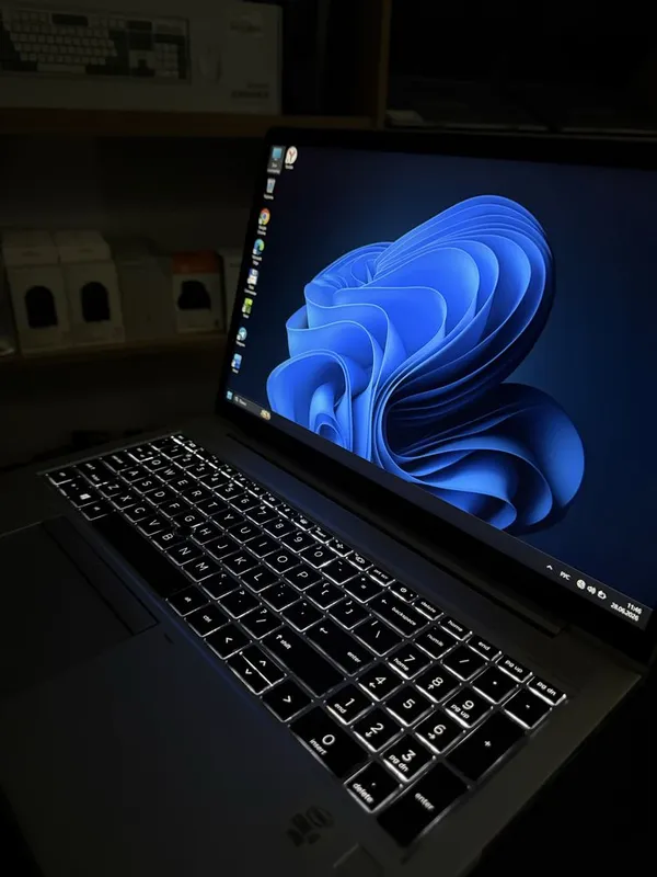 HP Ноутбук i5 10pokolenya — фото 2