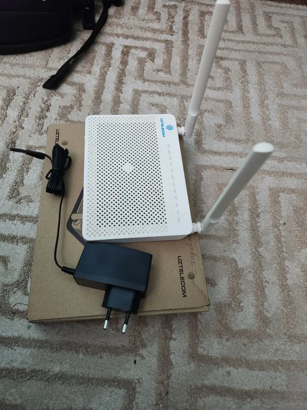 Wi-Fi роутер Huawei HG8245H5 (GPON) — фото 1
