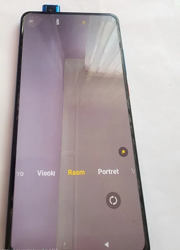 MI 9T 1